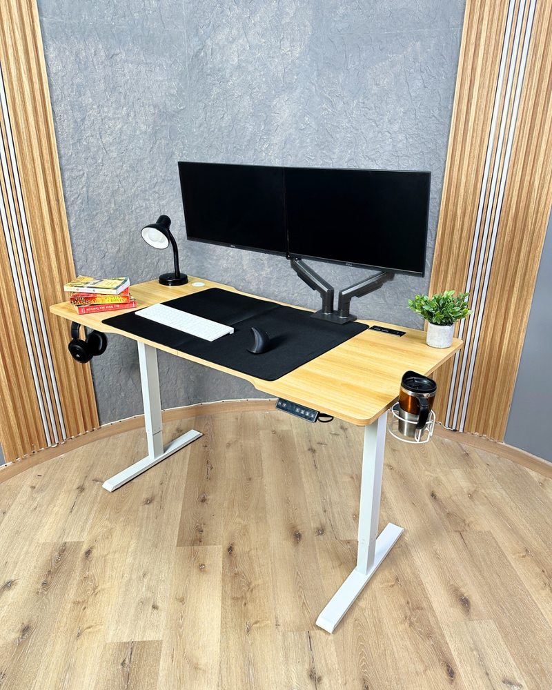 Escritorio Premium Ajustable En Altura Eléctrico Con Multitoma.